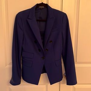 Navy blue blazer 3 button